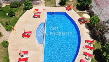 Просторная квартира 2+1 с видом на горы в районе пляжа Клеопатры - Ракурс 32