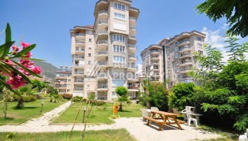 Просторная квартира 2+1 с видом на горы в районе пляжа Клеопатры - Ракурс 33