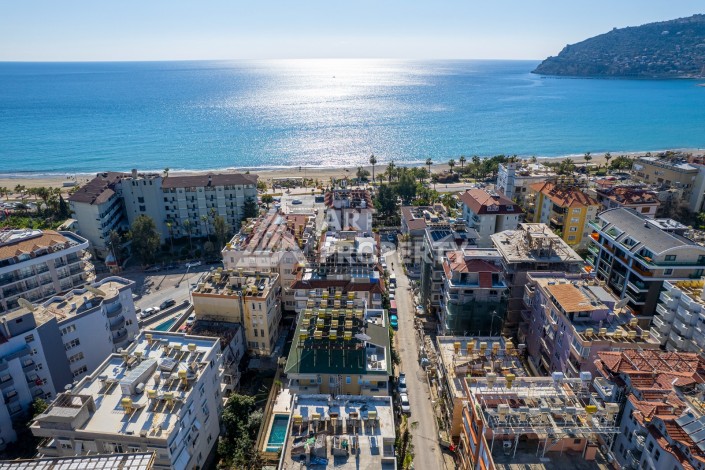 Квартира 1+1 в центре Алании, в 100 метрах от пляжа Кейкубад - Ракурс 1