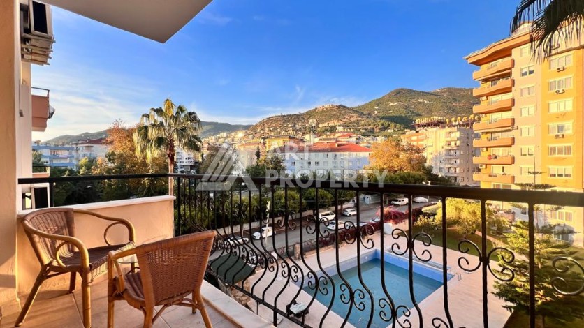 Трехкомнатная квартира 110 кв.м. в центре Алании. До моря 600 метров - Ракурс 0