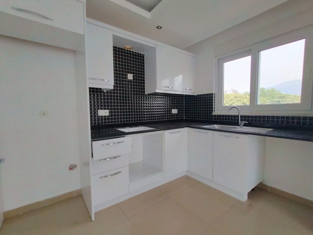 Уютные трехкомнатные апартаменты у Средиземного моря в элитном районе Кестель,Алания, 90 м2. - Ракурс 30