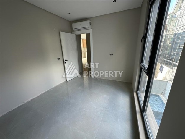 Современная квартира 2+1 в новом доме в районе пляжа Клеопатры, всего 370 метров от моря - Ракурс 7