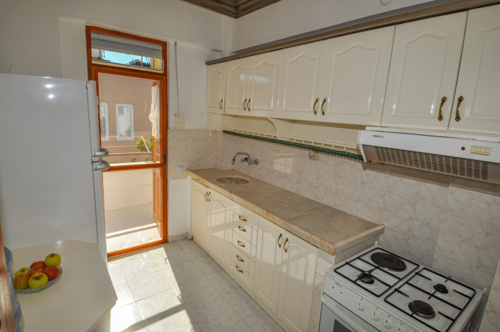 Двухкомнатная меблированная квартира в центре Алании, в районе Дамлаташ, 75 м2 - Ракурс 7