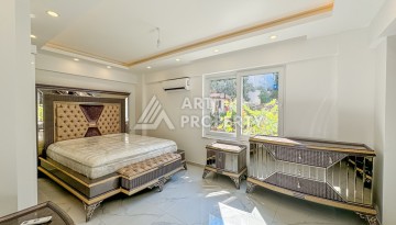 Квартира 2+1 с прямым видом на море в исторической крепости Аланьи — уникальное предложение в сердце города - Ракурс 11