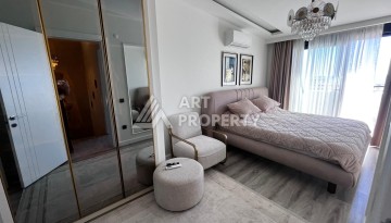 Пентхаус 2+1 с панорамным видом на море в центре Аланьи, всего в 700 метрах от пляжа Кейкубат - Ракурс 6