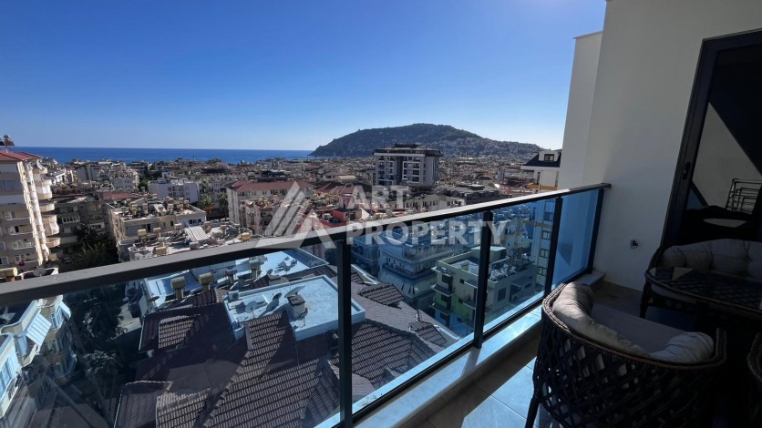 Пентхаус 2+1 с панорамным видом на море в центре Аланьи, всего в 700 метрах от пляжа Кейкубат - Ракурс 8