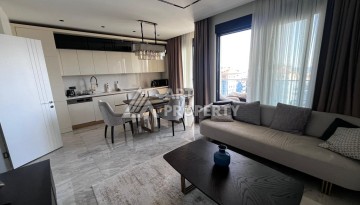 Пентхаус 2+1 с панорамным видом на море в центре Аланьи, всего в 700 метрах от пляжа Кейкубат - Ракурс 12