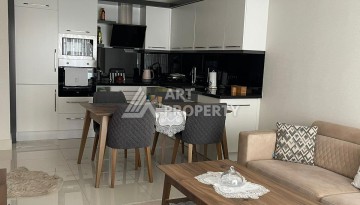 Стильная квартира 1+1 с видом на море в престижном комплексе района Тосмур, всего в 400 метрах от пляжа - Ракурс 2