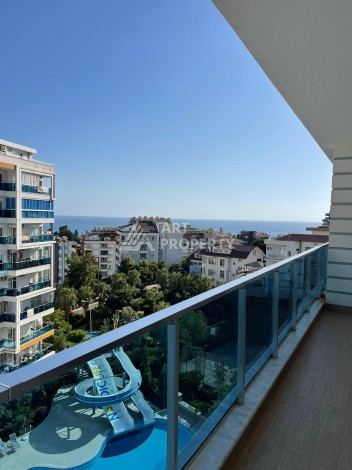 Стильная квартира 1+1 с видом на море в престижном комплексе района Тосмур, всего в 400 метрах от пляжа - Ракурс 3