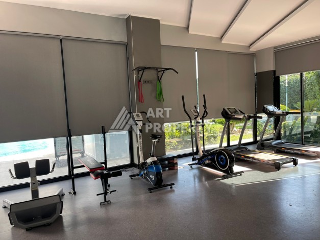 Стильная квартира 1+1 с видом на море в престижном комплексе района Тосмур, всего в 400 метрах от пляжа - Ракурс 15