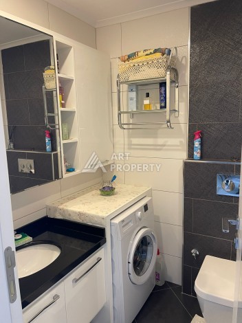 Стильная квартира 1+1 с видом на море в престижном комплексе района Тосмур, всего в 400 метрах от пляжа - Ракурс 25