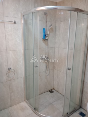 Квартира 1+1 с мебелью в районе Оба, всего в 250 метрах от моря — отличное предложение для жизни и инвестиций - Ракурс 10