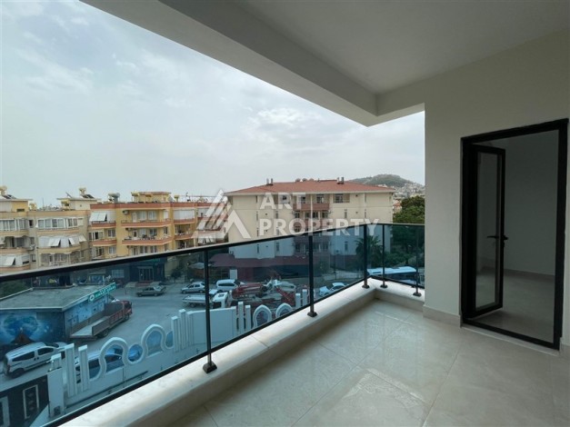 Квартира 1+1 в новом комплексе премиум-класса в центре Аланьи, всего в 800 метрах от моря - Ракурс 7