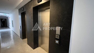 Квартира в новом комплексе 2025 года с отельной инфраструктурой в районе пляжа Клеопатра, Аланья - Ракурс 2