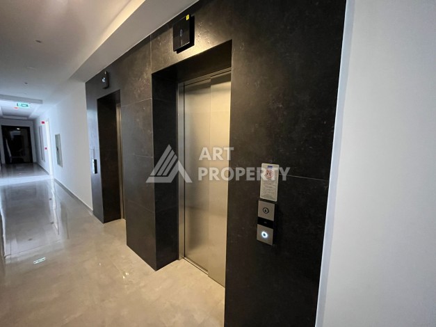 Квартира в новом комплексе 2025 года с отельной инфраструктурой в районе пляжа Клеопатра, Аланья - Ракурс 1