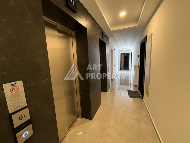 Квартира в новом комплексе 2025 года с отельной инфраструктурой в районе пляжа Клеопатра, Аланья - Ракурс 4