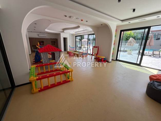 Квартира в новом комплексе 2025 года с отельной инфраструктурой в районе пляжа Клеопатра, Аланья - Ракурс 5