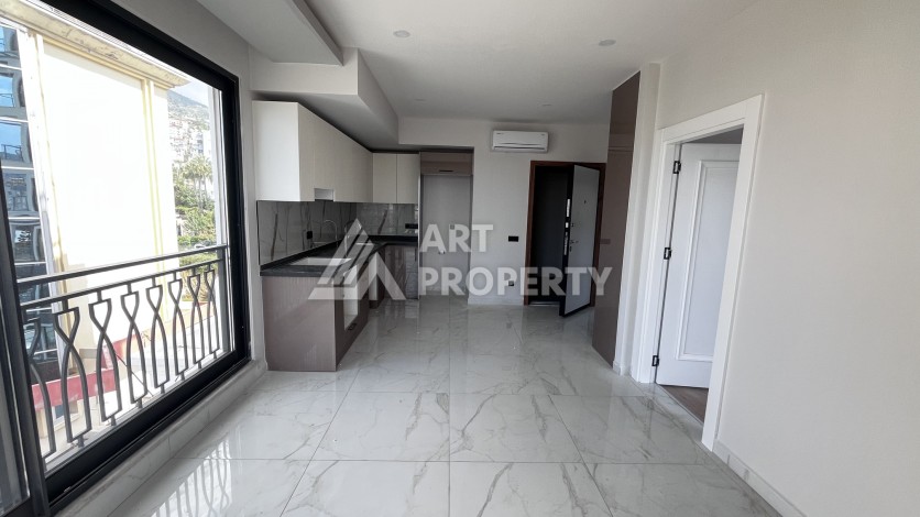 Квартира 1+1 с панорамным видом на море в новом премиум-комплексе 2024 года в районе пляжа Клеопатра, Аланья - Ракурс 8