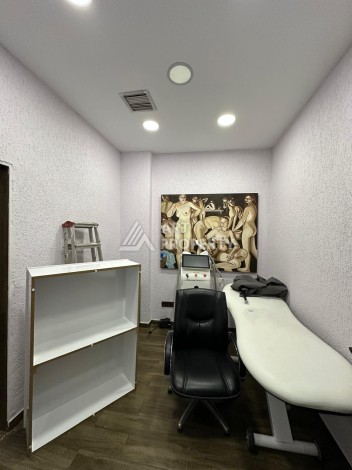 Коммерческое помещение 200 м² на главной Променадной улице района Оба — отличная инвестиция с возможностью получения гражданства Турции - Ракурс 11