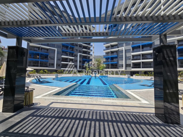 Меблированная квартира 1+1 в новой резиденции у пляжа Клеопатры, 55 кв.м. - Ракурс 9