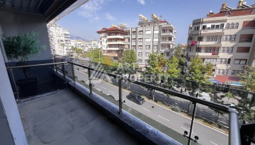 Квартира 1+1 без мебели в новом комплексе в центре Алании, всего 400 метров от пляжа Клеопатра - Ракурс 11