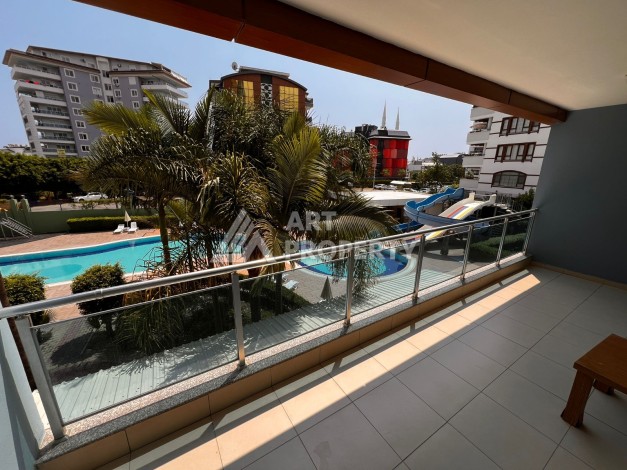 Квартира 1+1 с видом на бассейн, 65 кв.м. Джикджилли, Алания - Ракурс 17