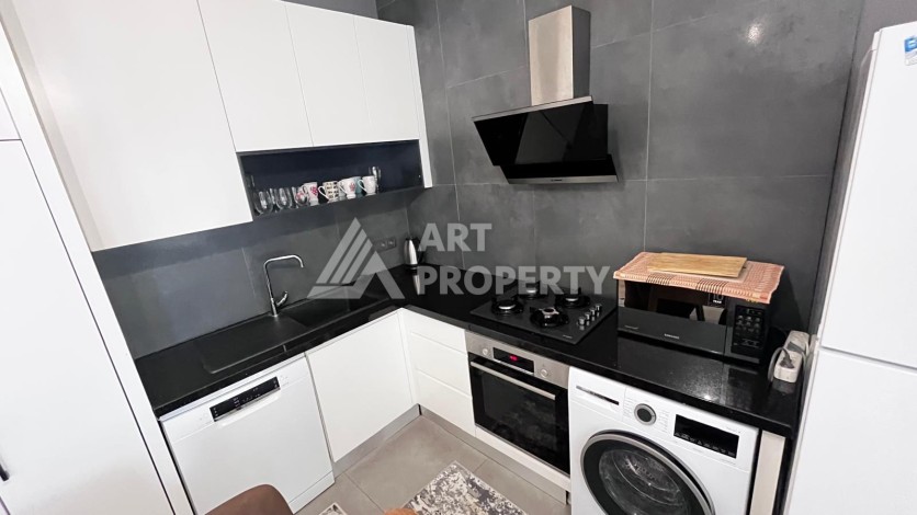 Стильная квартира 1+1 в премиальном комплексе с лицензией на краткосрочную аренду в 200 метрах от пляжа Клеопатры - Ракурс 4