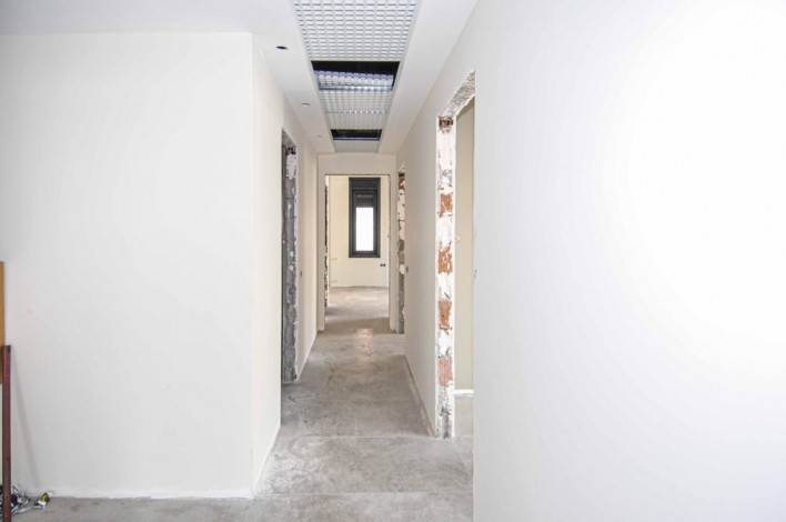 Четырехкомнатная квартира в центре Алании в новом современном комплексе, 120 м2 - Ракурс 19