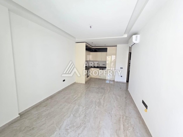 Современная квартира 1+1 в новом комплексе 2024 года с лицензией на аренду в районе Клеопатры - Ракурс 8