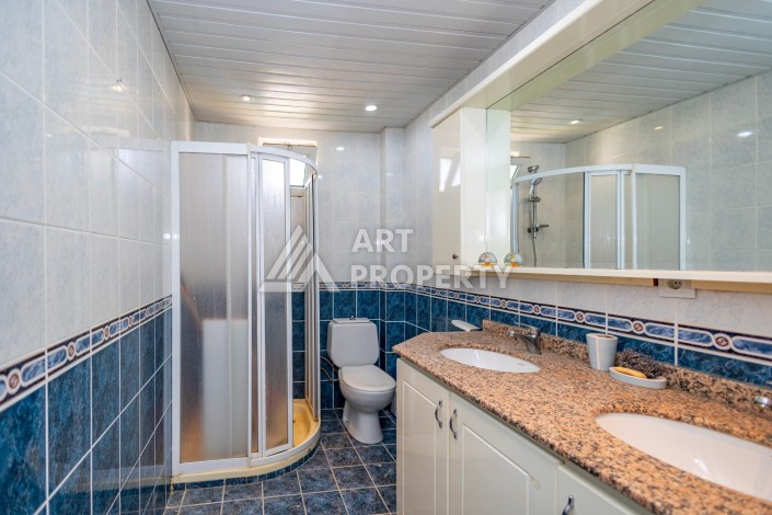 Просторная квартира 1+1 с видом на море в Кестеле, 60 кв.м. - Ракурс 18