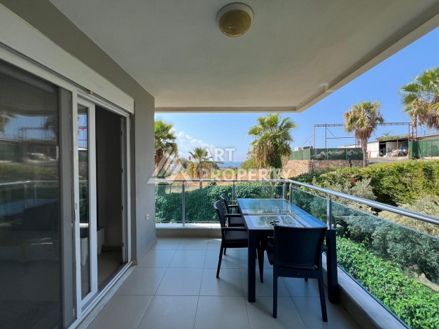 Просторная квартира 1+1 в 300 метрах от моря в районе Кестель, 65 кв.м. - Ракурс 5