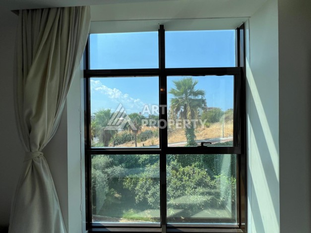 Просторная квартира 1+1 в 300 метрах от моря в районе Кестель, 65 кв.м. - Ракурс 7