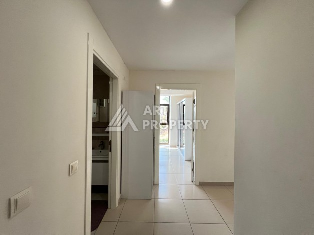 Просторная квартира 1+1 в 300 метрах от моря в районе Кестель, 65 кв.м. - Ракурс 8