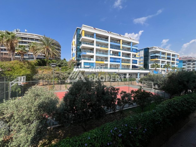 Просторная квартира 1+1 в 300 метрах от моря в районе Кестель, 65 кв.м. - Ракурс 13