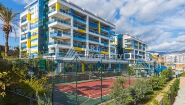 Просторная квартира 1+1 в 300 метрах от моря в районе Кестель, 65 кв.м. - Ракурс 29