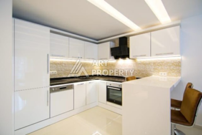 Меблированная квартира 1+1 в премиальном комплексе у пляжа Клеопатра — подходит под ВНЖ и имеет лицензию на краткосрочную аренду - Ракурс 16