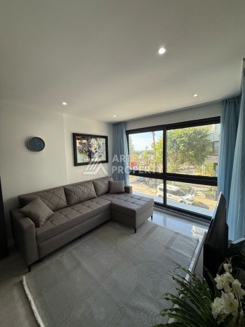 Квартира 1+1 на первой береговой линии у пляжа Клеопатры, 55 кв.м. - Ракурс 3