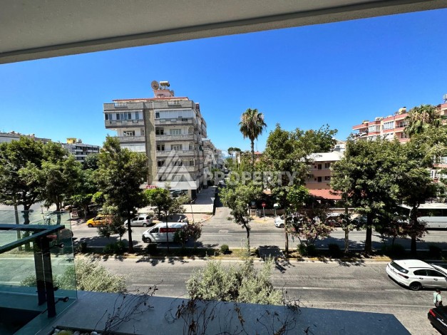 Элитная квартира 1+1 у пляжа Клеопатры в центре Алании, 60 кв.м. - Ракурс 4