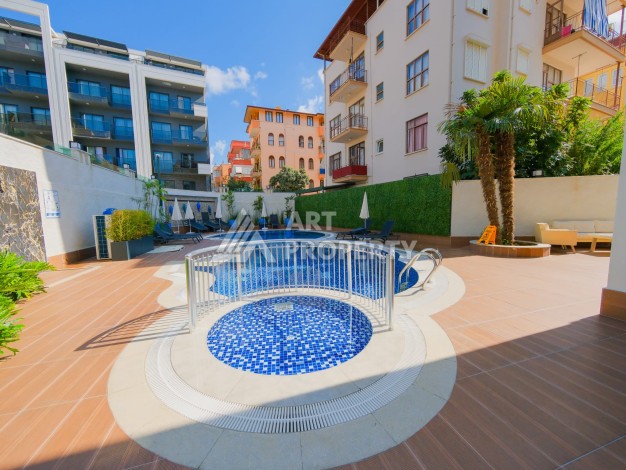 Квартира 1+1 для привилегированной жизни в центре Алании, 250 м от моря - Ракурс 3