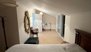 Двухуровневый дуплекс 160 м² в центре Алании рядом с пляжем Клеопатры — всего 120 метров до моря - Ракурс 11