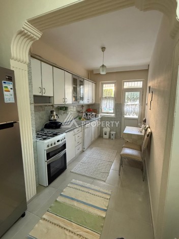 Двухуровневый дуплекс 160 м² в центре Алании рядом с пляжем Клеопатры — всего 120 метров до моря - Ракурс 17