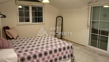 Двухуровневый дуплекс 160 м² в центре Алании рядом с пляжем Клеопатры — всего 120 метров до моря - Ракурс 20