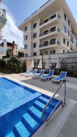 Премиальная квартира 2+1 в 300 м от пляжа Клеопатры в центре Алании - Ракурс 1