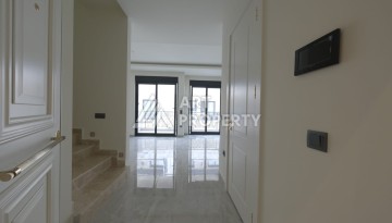 Премиальная квартира 2+1 в 300 м от пляжа Клеопатры в центре Алании - Ракурс 24