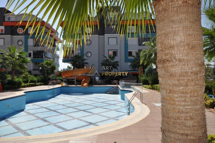 Просторная квартира 1+1 с мебелью и техникой у моря в районе Кестель, 70 м2 - Ракурс 4