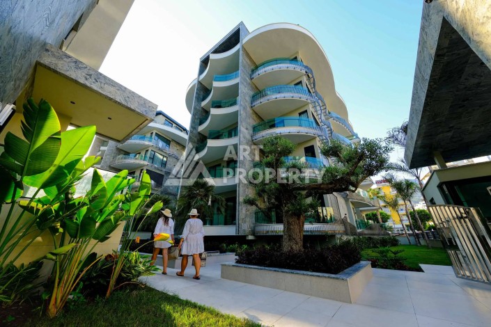 Квартира 1+1 в элитной резиденции в Центре Алании, 100 метров до моря - Ракурс 1