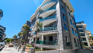 Квартира 1+1 в элитной резиденции в Центре Алании, 100 метров до моря - Ракурс 4