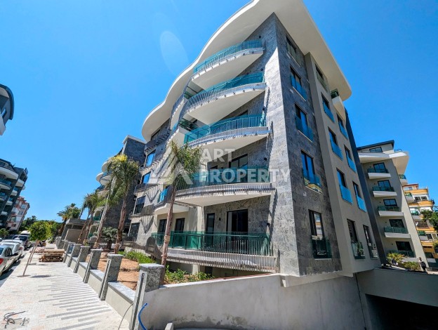 Квартира 1+1 в элитной резиденции в Центре Алании, 100 метров до моря - Ракурс 3