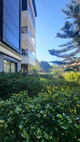 Меблированная квартира 1+1 с приватным садом в центре Алании, 58 кв.м. - Ракурс 0