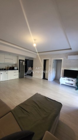 Меблированная квартира 1+1 с приватным садом в центре Алании, 58 кв.м. - Ракурс 4